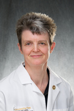 Denice Hodgson-Zingman, portrait