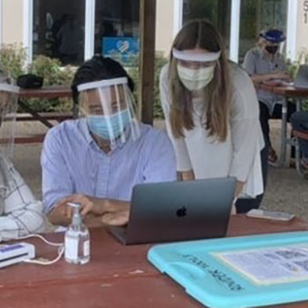 Mobile Clinic volunteers