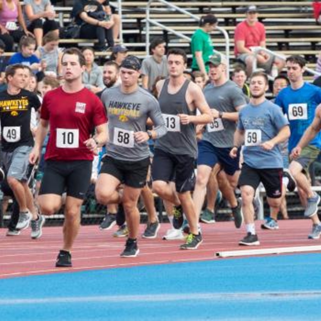 black and gold run banner.jpg