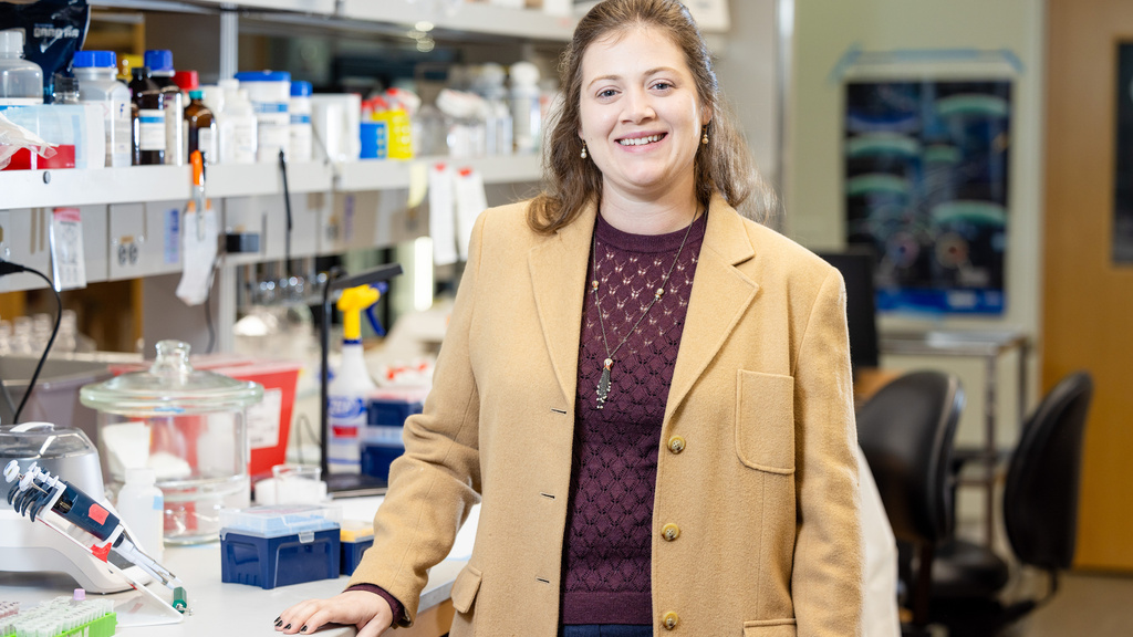 Serena (Banu) Gumuslogu, PhD pictured in lab
