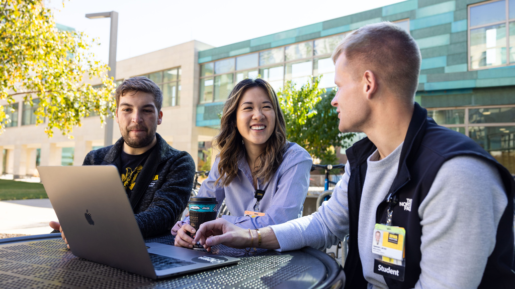 Insider Tips:  Applying to medical school promotional image
